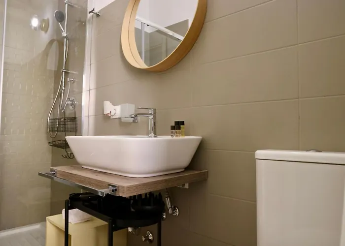 Doma Centro 4 公寓式酒店 3*